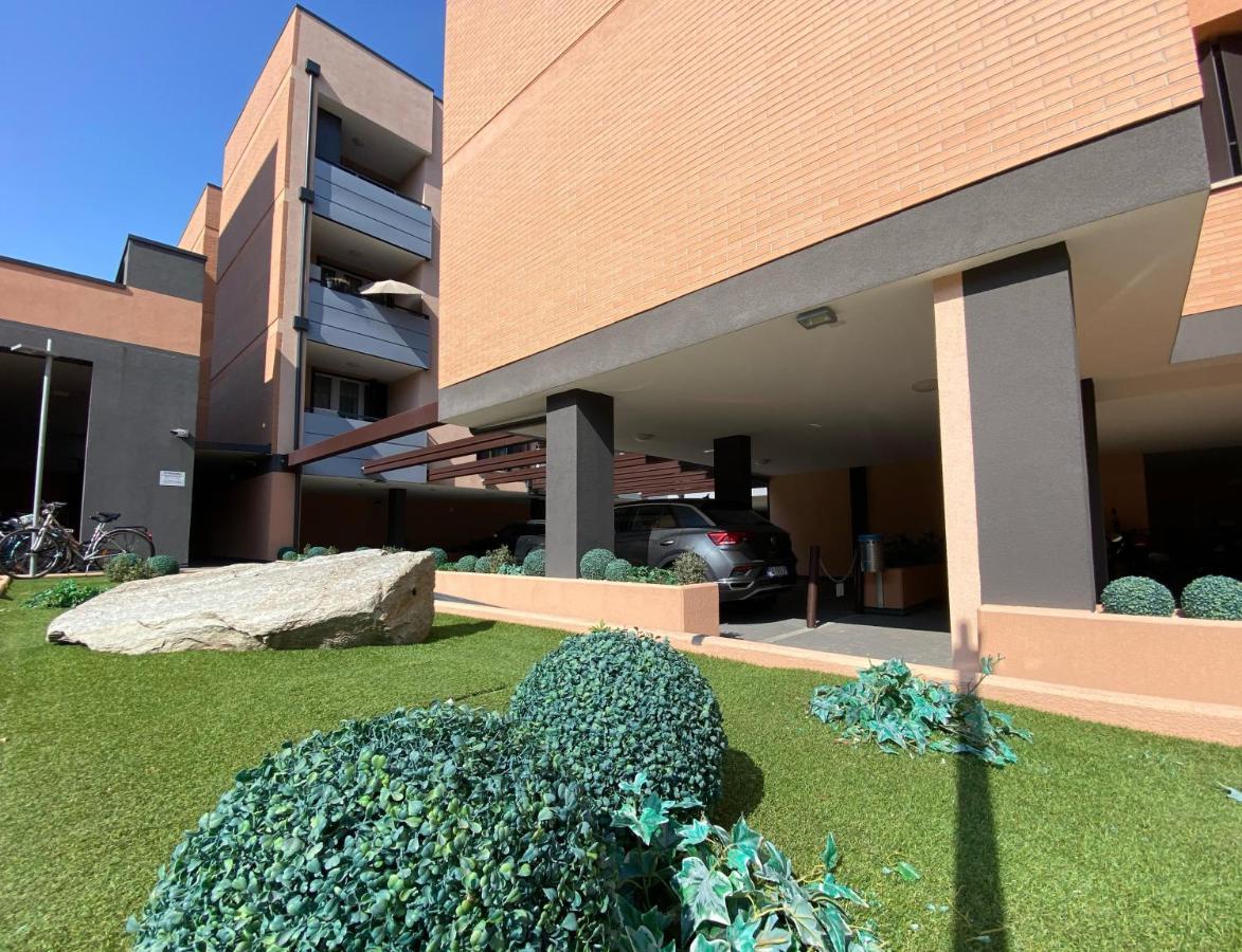 Ur-Nest Donato Creti Apartman Bologna Kültér fotó