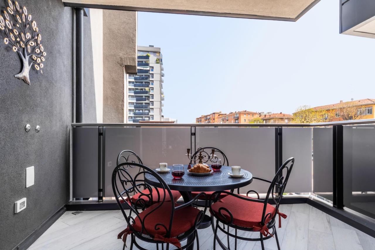Ur-Nest Donato Creti Apartman Bologna Kültér fotó