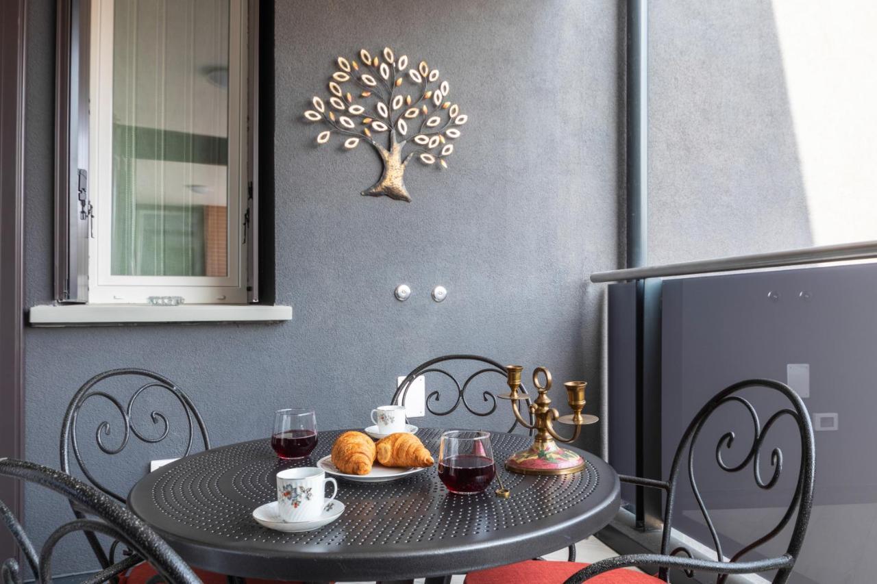 Ur-Nest Donato Creti Apartman Bologna Kültér fotó