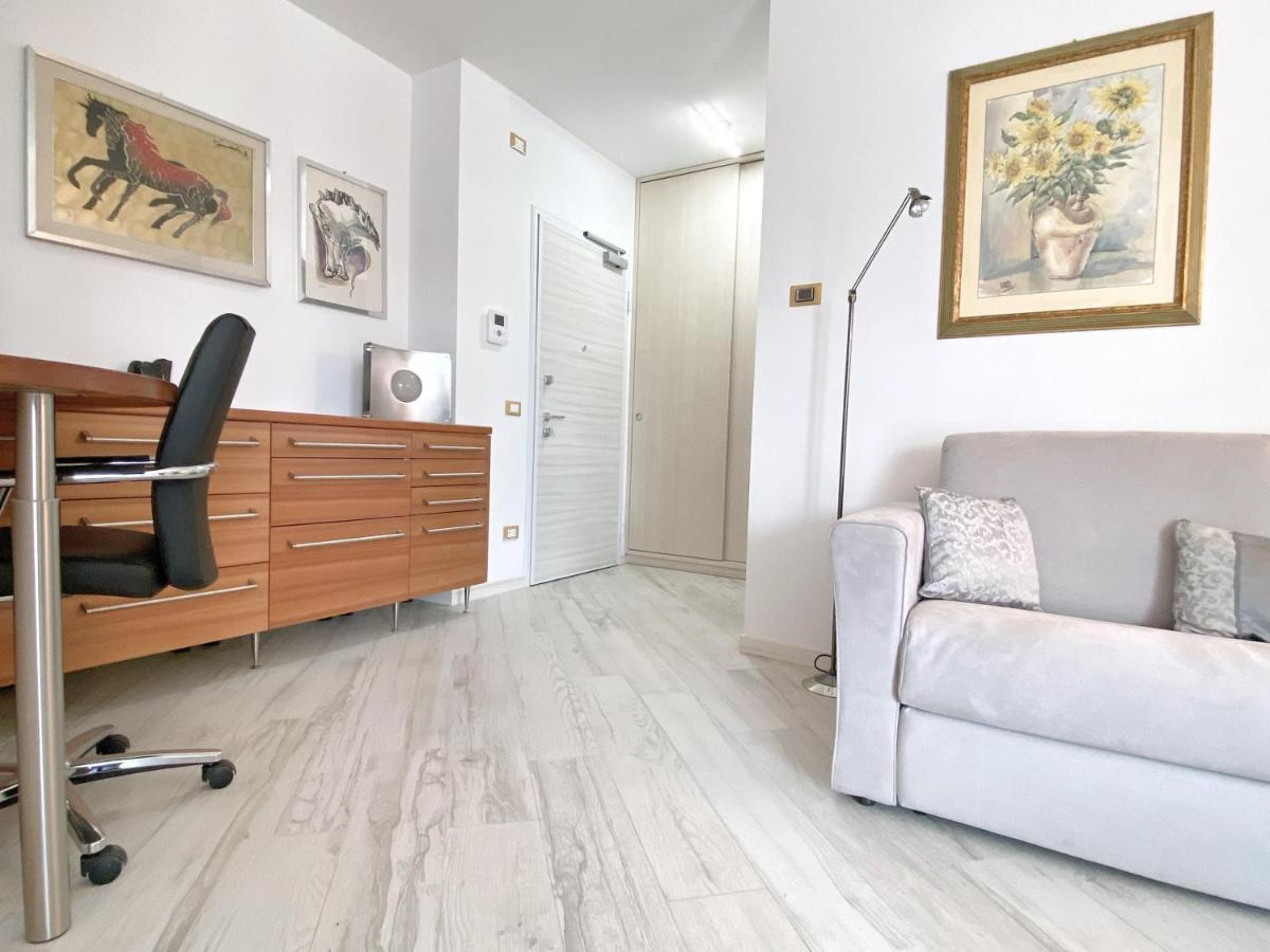 Ur-Nest Donato Creti Apartman Bologna Kültér fotó